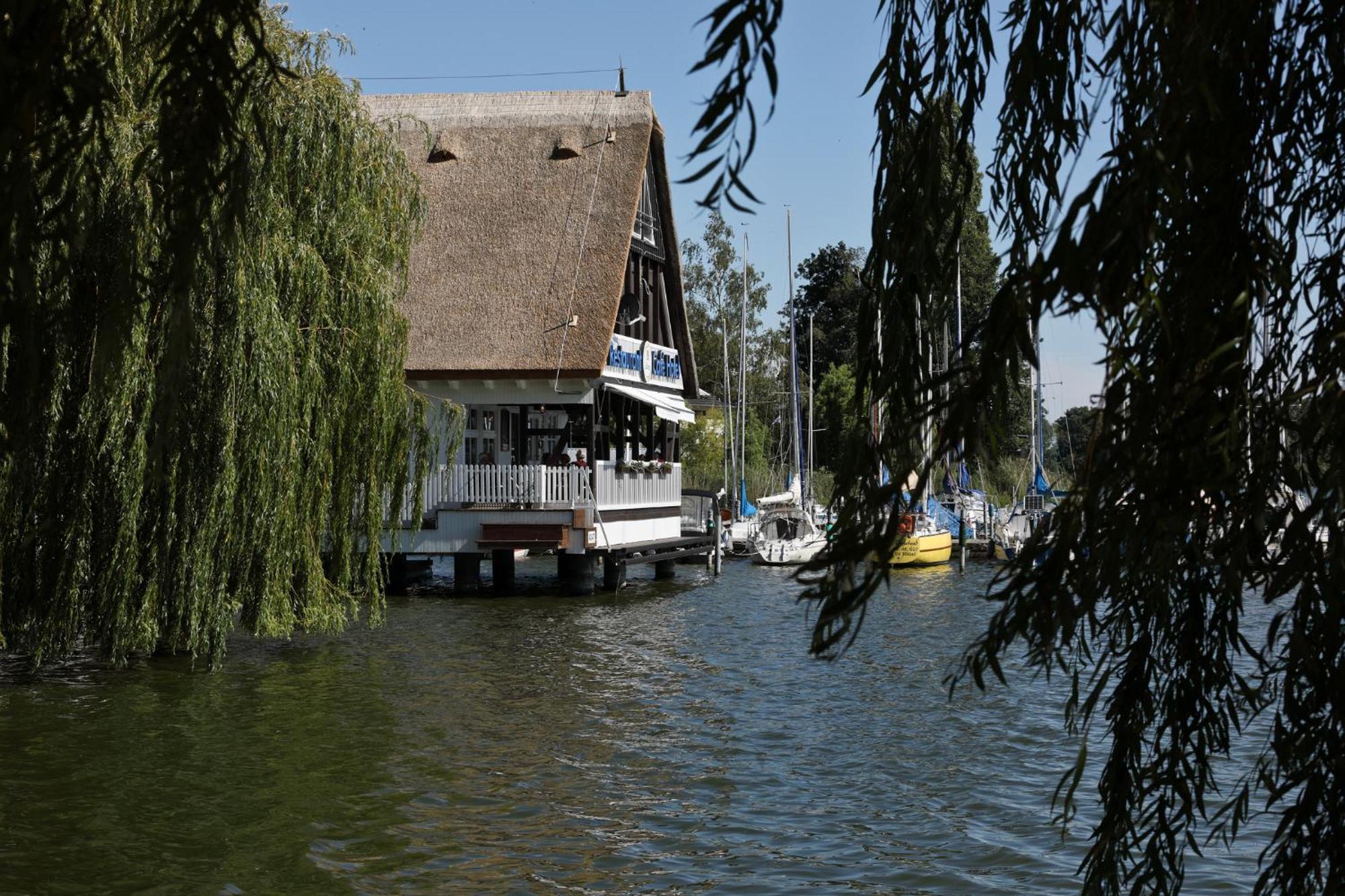 Am Hafen1 Apartment Robel Bagian luar foto
